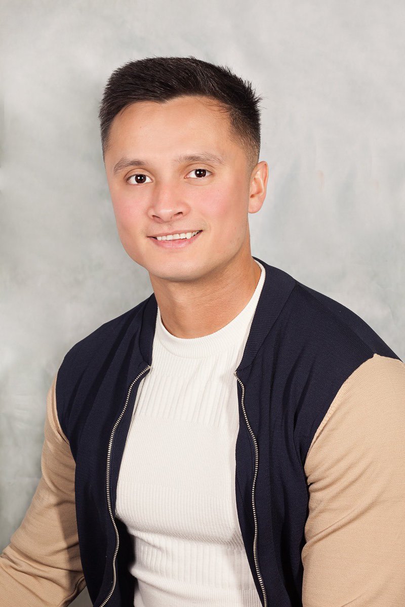 Jack1159241's tweet photo. Please help me pick my spotlight main! Hoping itβll help me secure more auditions πππ€π½
1 or 2?
#actor #spotlight #welshactor #ukfilm https://t.co/AqXhL8mrDV