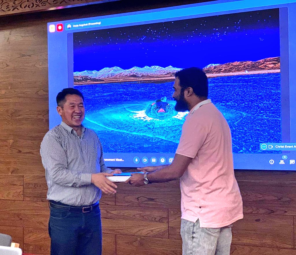 vvineethv's tweet photo. @asipoec @RRI_Bangalore @IIABengaluru @IIST_Trivandrum Delighted to host @dorje1974 belonging to a unique group for whom "Tamaso Mā Jyotirgamaya" does not hold good for the better. His inspirational and motivational insights on #Hanle Dark Sky Reserve #HDSR are truly exceptional. https://t.co/5Hep61nyYQ