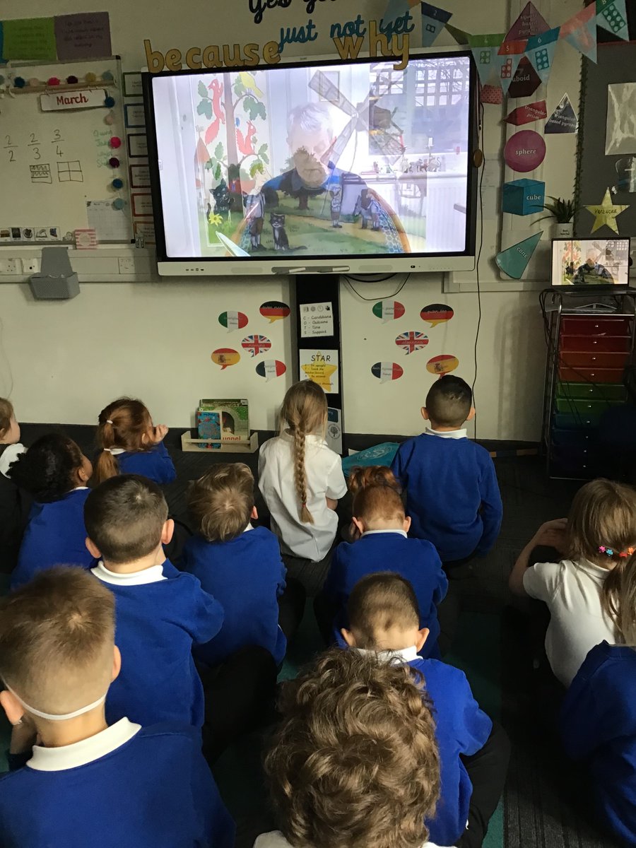 Year 2 are joining @Scholastic’s session with Axel Scheffler this afternoon to finish off World Book Week! 📚