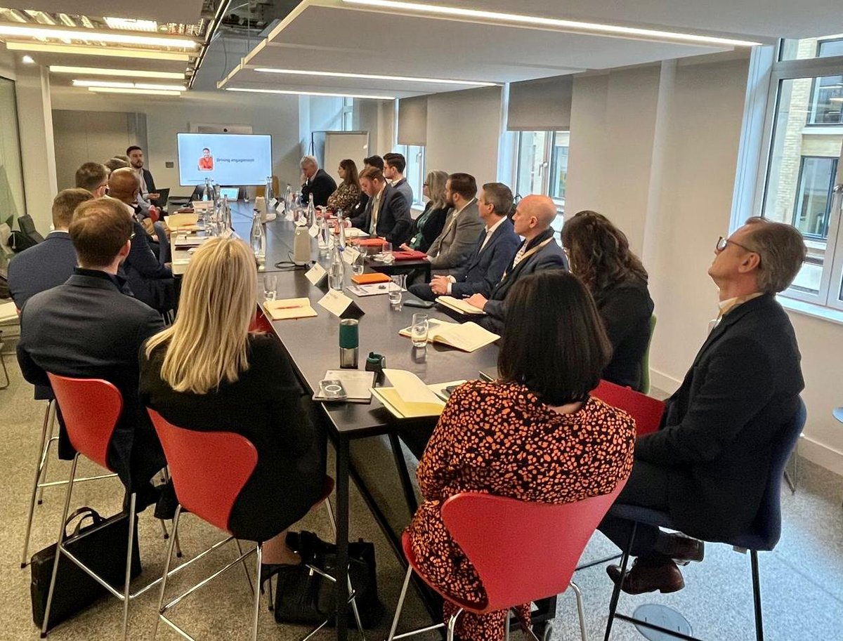 OwenJamesFS's tweet image. The dynamic Roundtable sessions at #WealthTechMatters The Client were nothing short of extraordinary fostering meaningful connections.@TheWealthMosaic