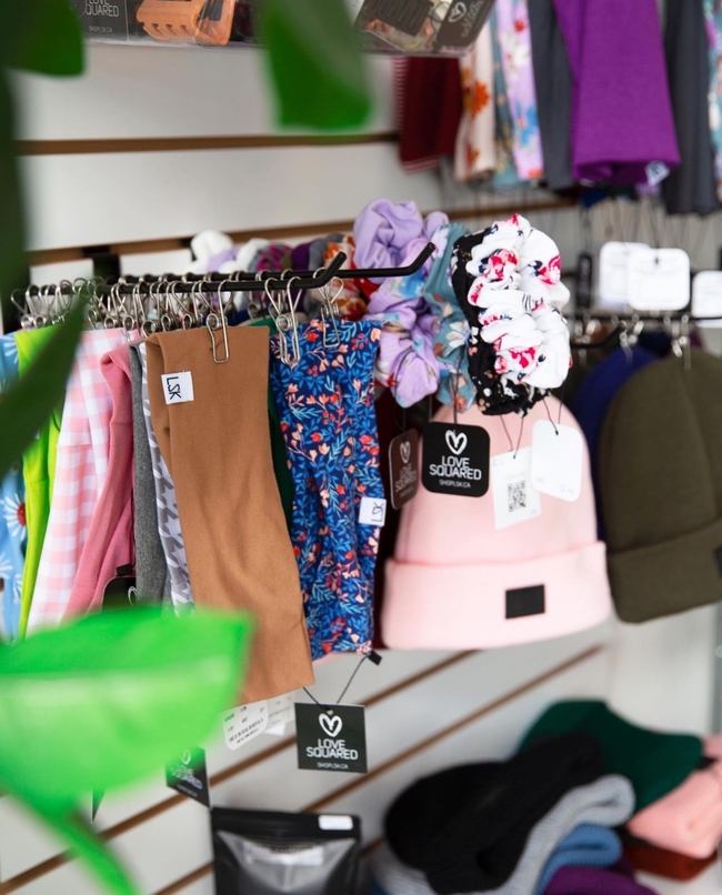 In celebration of #InternationalWomensDay, check out these events in #DurhamRegion! 🥰⬇️✨

🎉 Markets Ontario Women's Night🎉
📅: Mar. 8

🎉 @TheRMG's International Women’s Day 🎉
📅: Mar. 8

🎉 Unique Town Boutique's Women's Retreat🎉
📅: Mar. 9

🔗: bit.ly/3V40Hvr.