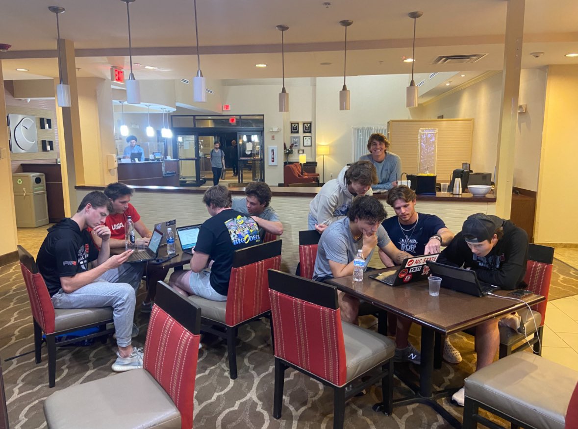 Great to see @Pro5Baseball working diligently on their schoolwork will traveling! #PursuingExcellence