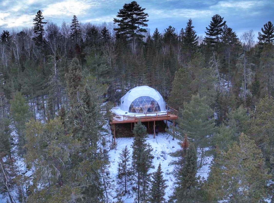 Get above the trees in this beautiful location at Voyagers Outpost Co. near Voyagers National Park in Minnesota. 30'/9 m Glamping dome #dome #glamping #geodesic architecture #pacificdomes