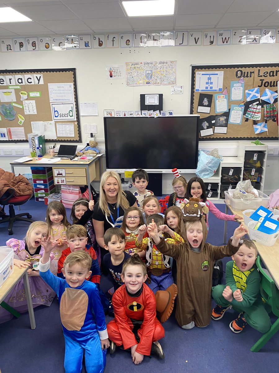 Becca Thomson tweet media