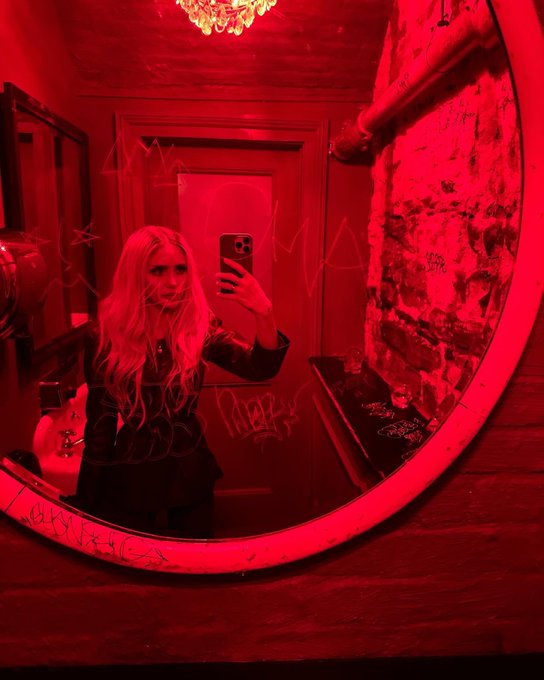 NYC 🤍 https://t.co/dmreHXQ1s8