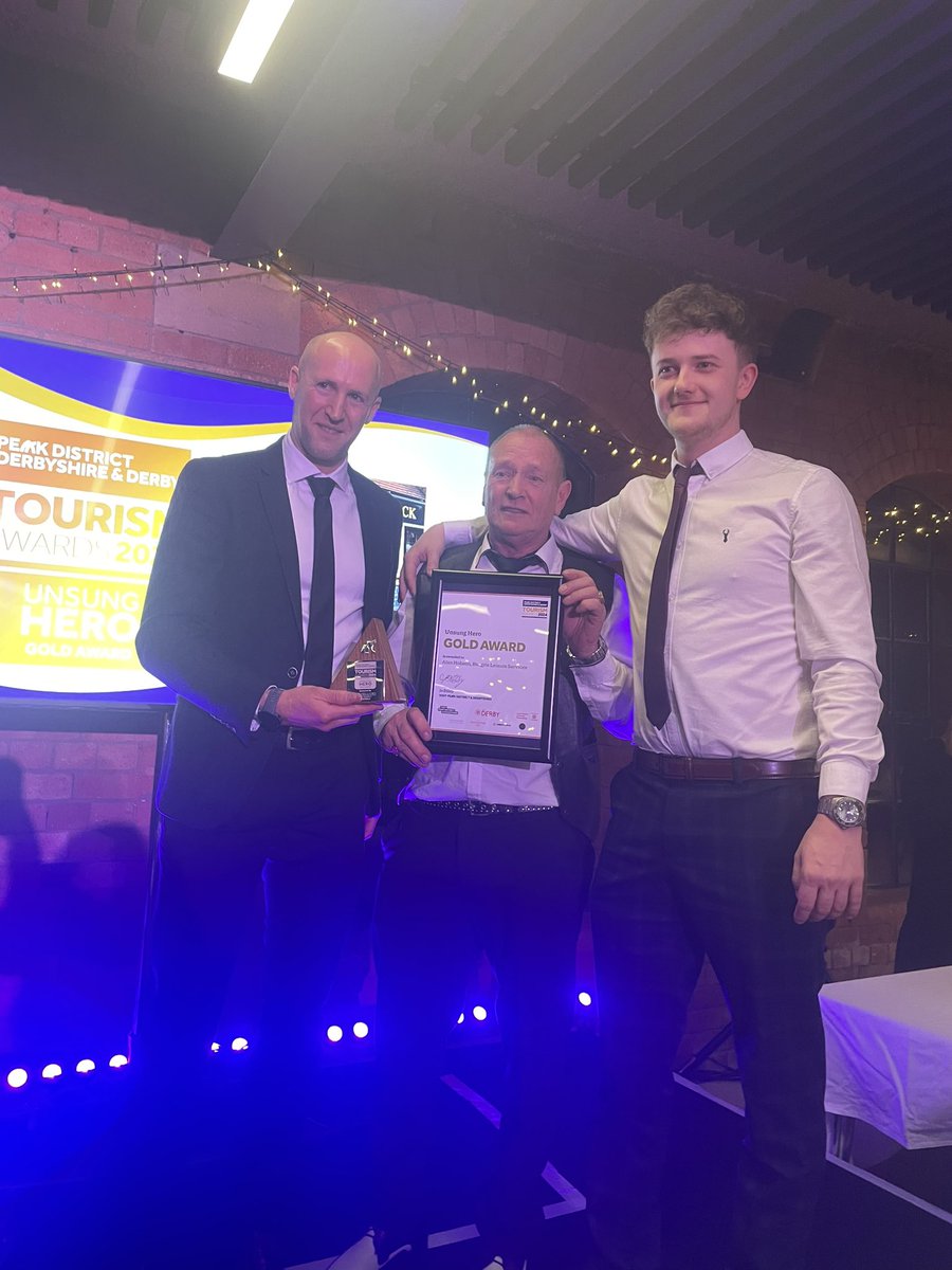 RealBakewellPud's tweet photo. Our maintenance man Alan won unsung hero last night at the @vpdd tourism awards! 🥂🎉 

We couldn’t be more proud of him! @vpddindustry #pdddtourismawards2024 https://t.co/NgSaf4bUOj