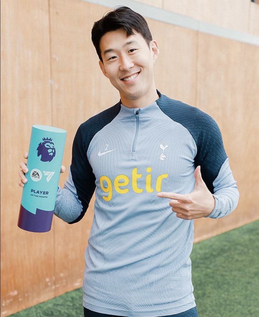 Ronhotspur's tweet photo. Crazy things Son Heung-min owns at 31 that you aren't aware of.

A THREAD🧵 https://t.co/FPWZ0zPv4e