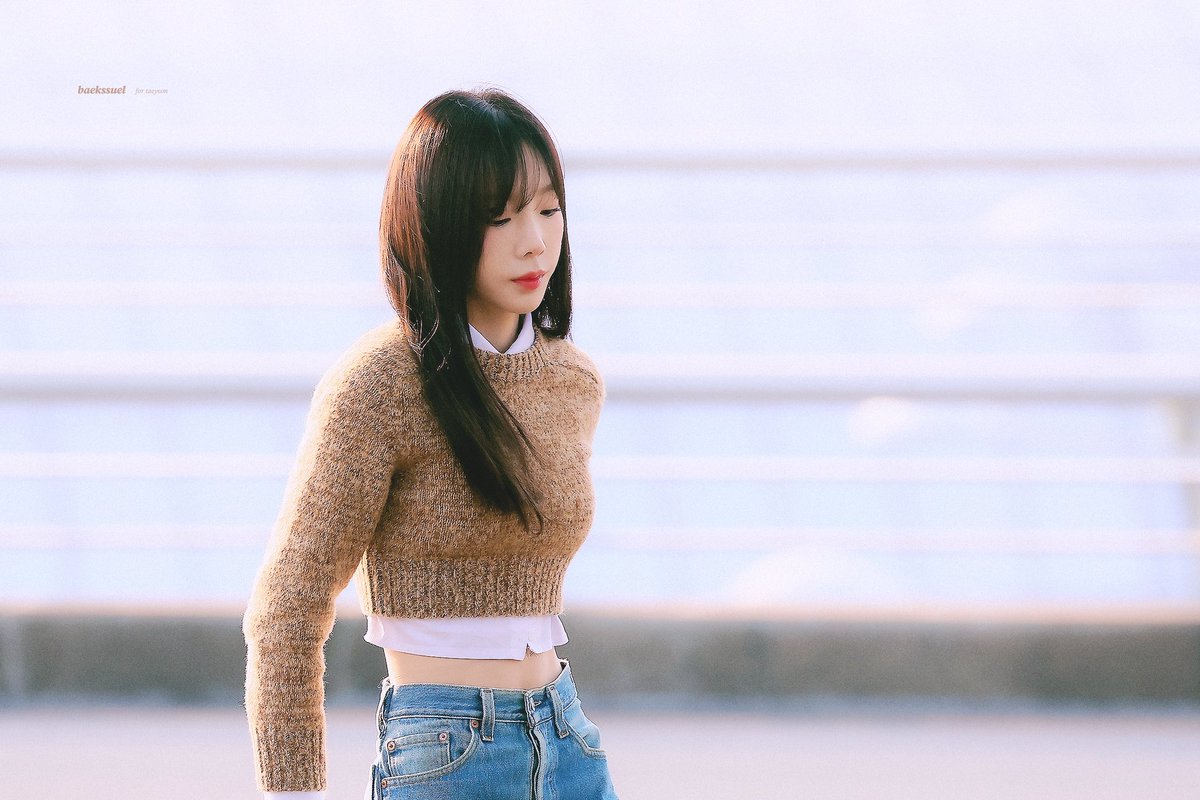 백셜 tweet media