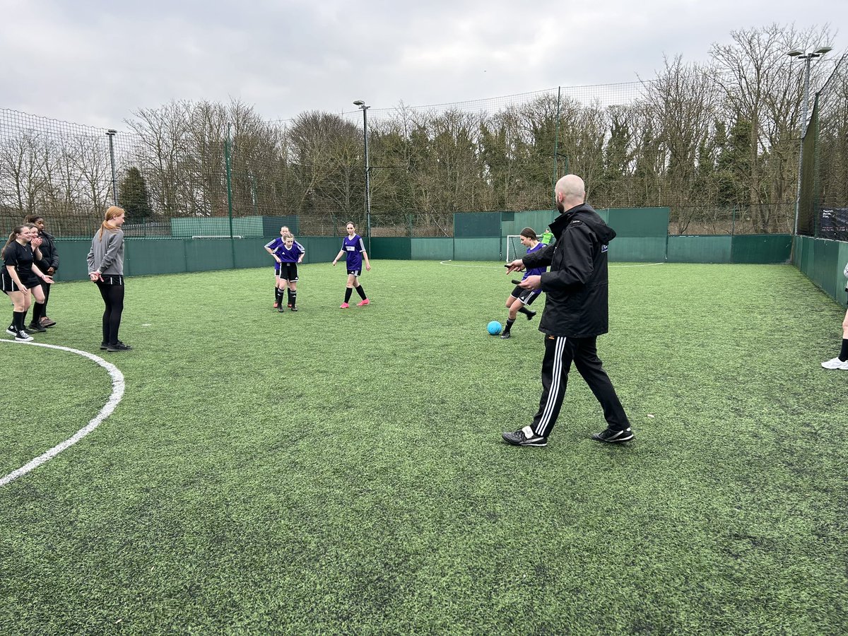 A fantastic day at She Inspires in connection with #InternationalWomensDay Weatherhead unbeaten in the group stages and narrowly missed out on a space in the final after a 2-1 loss in the Semi Final. A HUGE well done to all involved!👏🏻⚽️ @WeatherheadHigh