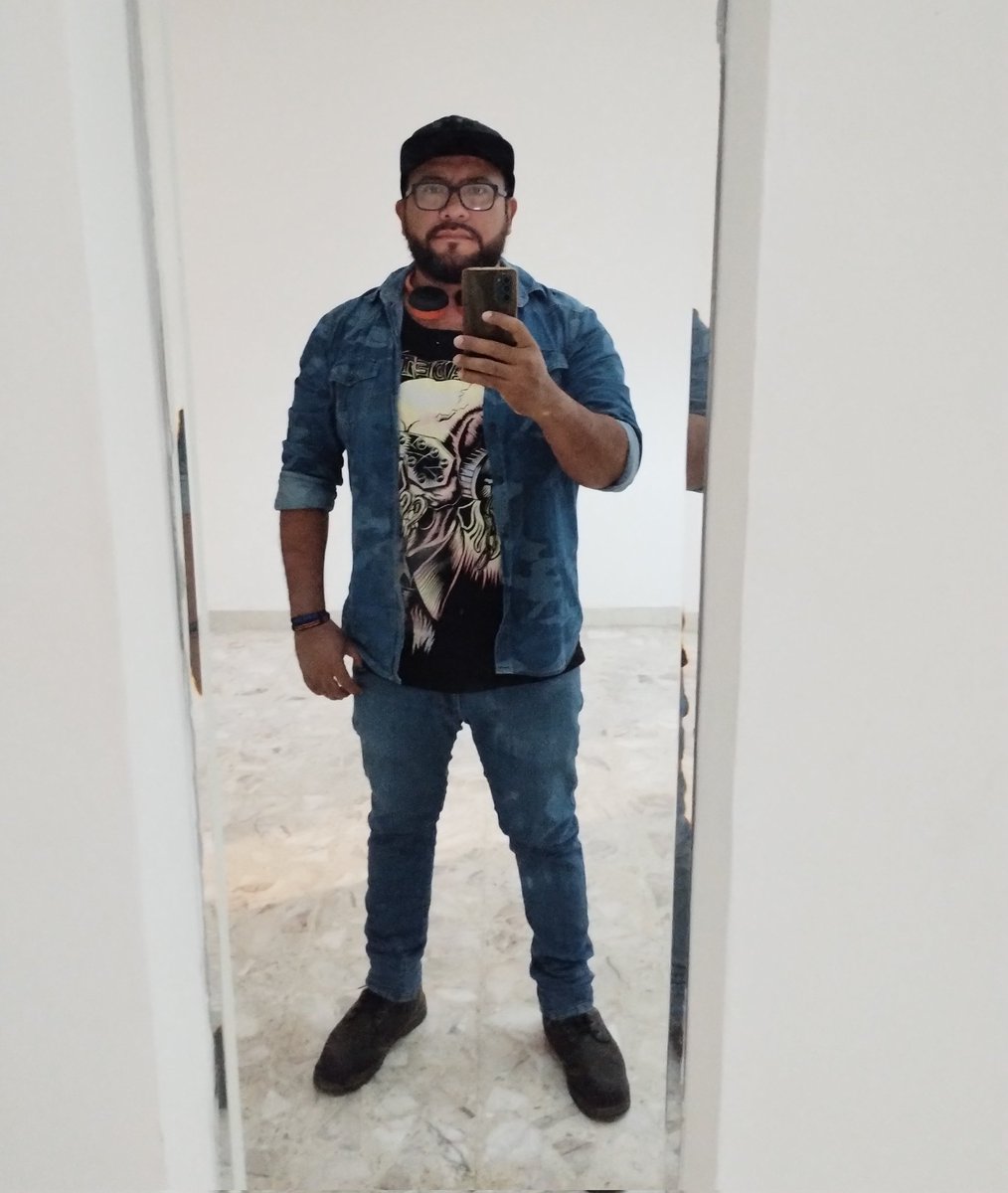 SpidermanChoco/TonaDickinson tweet media