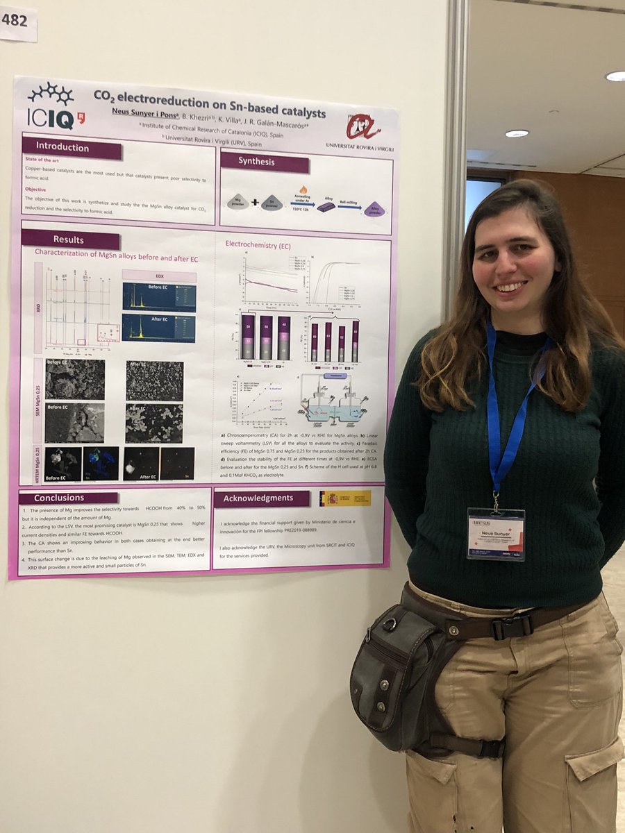 KhezriBahareh's tweet photo. Neus Sunyer @NeusSunyer1 from Prof Galán Mascaros Reseach Group @JRGM_ICIQ presented her work on “electrochemical CO2 reduction of Sn based materials” @nanoGe_Conf #PhotoMat #SUSMAT on Thursday evening. https://t.co/fwfhU9UPS7
