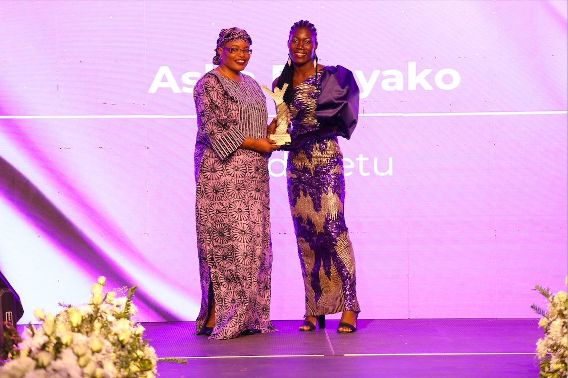 STEM Category at the Zuri Awards 2024 roars with pride for Asha Panyako of @Codeyetu! She was presented her trophy by Celestine Ukpere of Glaxo Tech for her leadership which is a force to be reckoned with. #InspireInclusion #ZuriAwards #ZuriFoundation #IWD2024