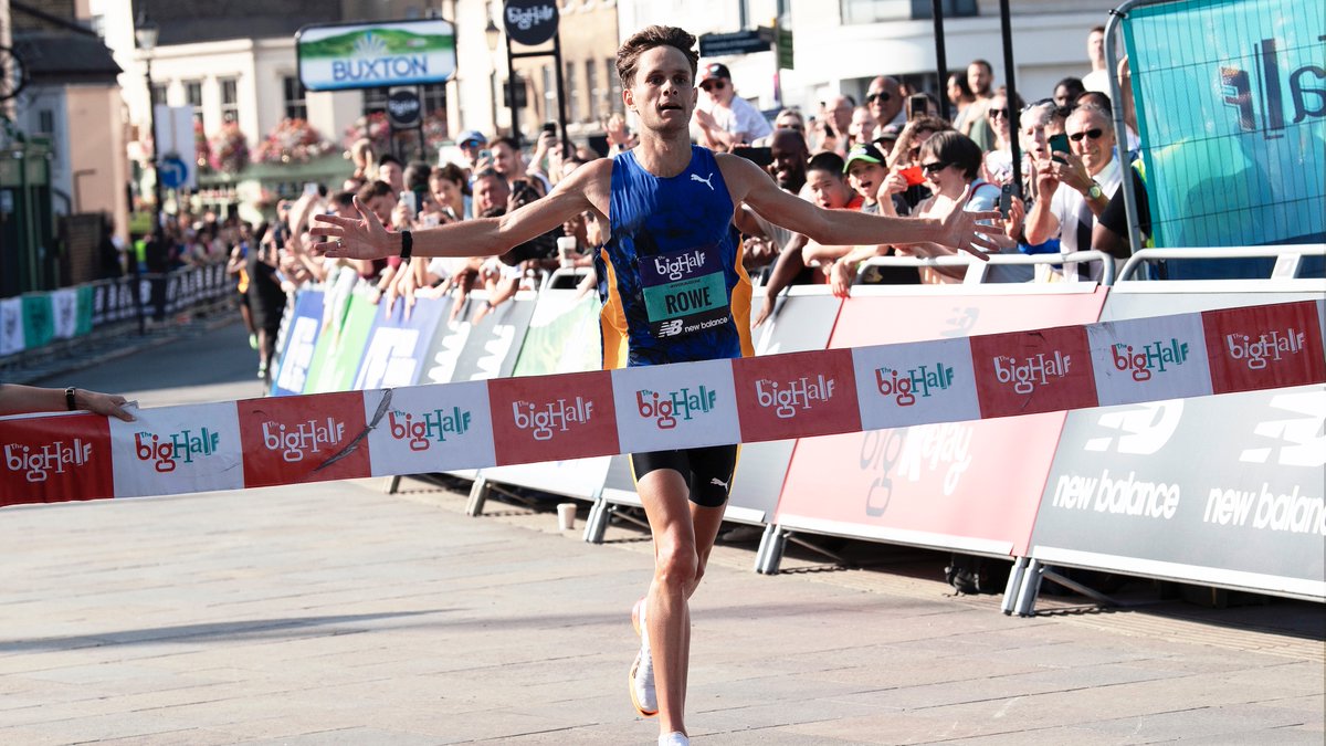 "I'm going to be best on the roads. I'm a big guy, I run fast in straight lines and and the shoe tech has improved massively." 

An exclusive interview with <a href="/jackrowee/">Jack Rowe</a> in our March magazine 🗣️

🇬🇧 The feeling of going below the Paris Olympic 5000m qualifying standard of 13:05.00