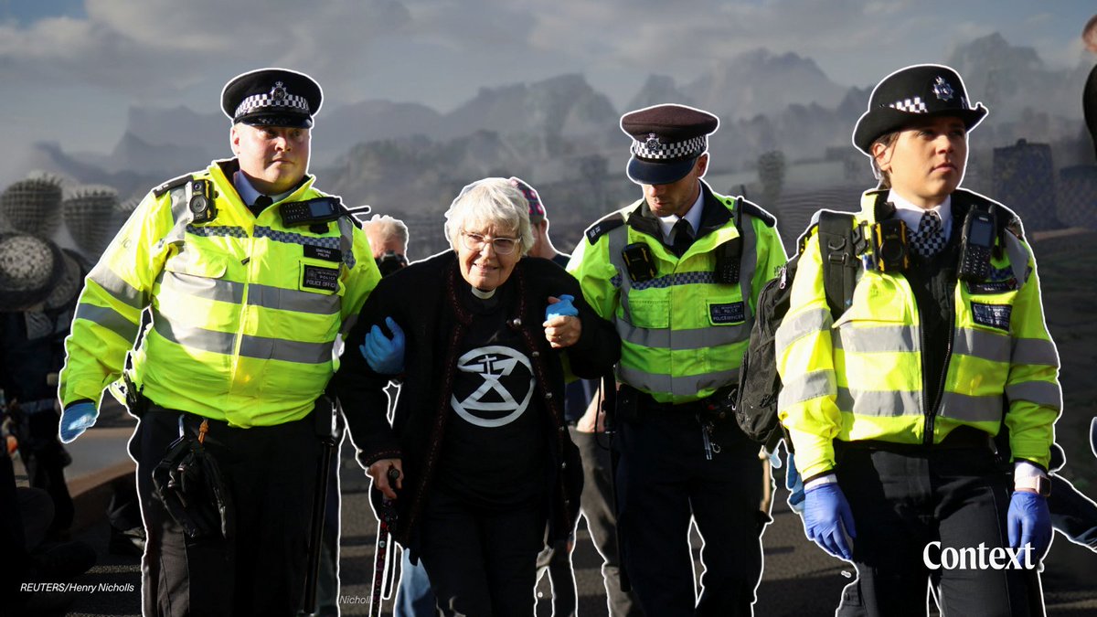 ContextClimate's tweet photo. 🪧 How is Europe cracking down on climate protests?

Across Europe, governments are introducing new rules, doling out stricter punishments and ramping up surveillance in response to a rise in climate demonstrations. 

Here's what you need to know. 👇🧵
https://t.co/XSl5MIDHbB https://t.co/XF6c8uOweV