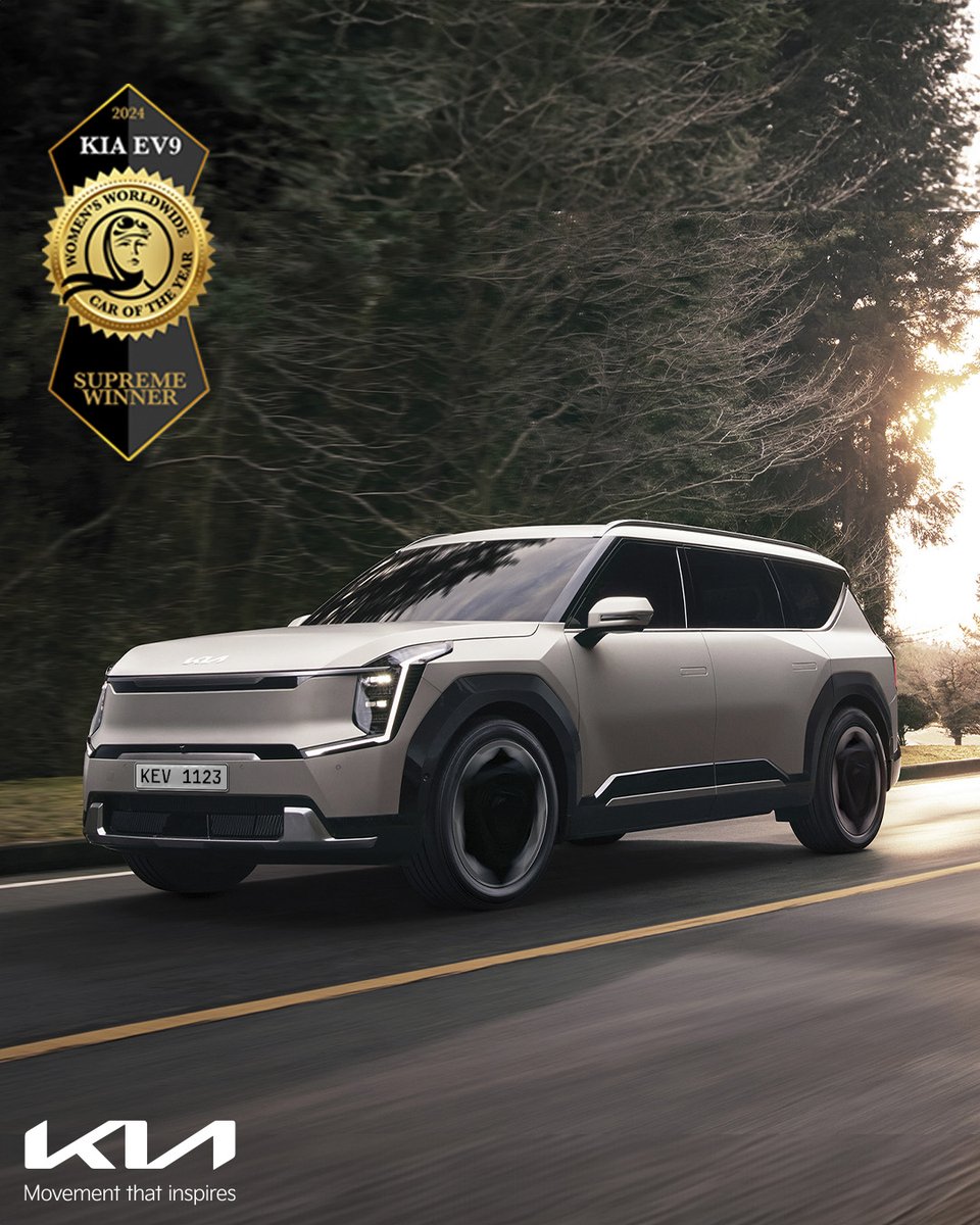 KIACARTAGENA1's tweet photo. ¡Gran noticia!🖤 La #EV9 ha sido elegida como el mejor vehículo del año y la mejor SUV en los premios Women's Worldwide Car of the Year por 75 mujeres periodistas de los cinco continentes. Reconocimiento que destaca el compromiso de Kia con la excelencia y la innovación.  #WWCOTY https://t.co/HJXfiDFiuN