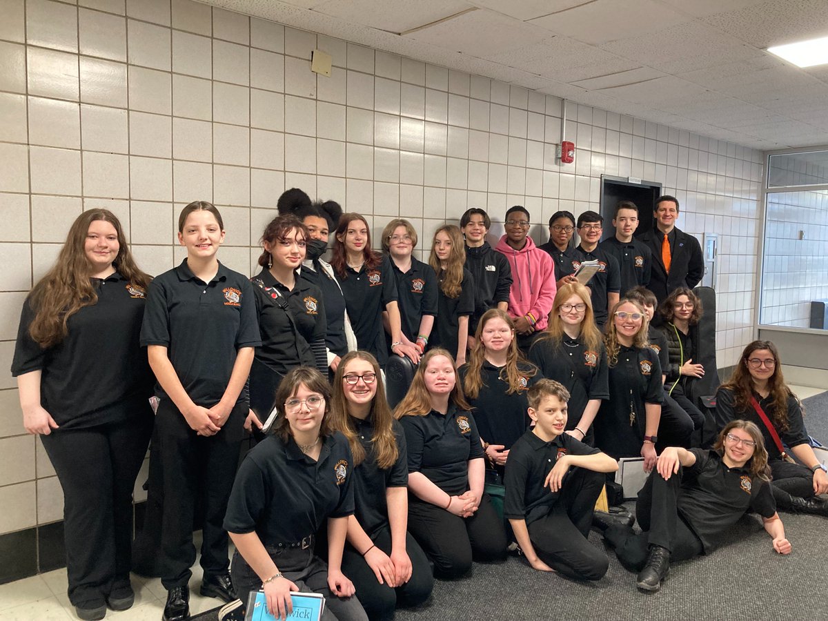 Students at Willowick Middle School heading to Lakeland Community College for Jazz Fest.