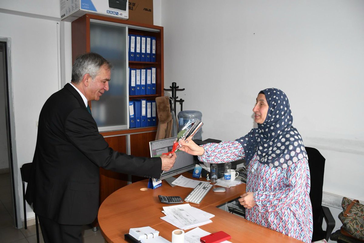 İl Millî Eğitim Müdürümüz Sayın Metin ALPASLAN, müdürlüğümüzde görev yapan kadın personelin 8 Mart Dünya Kadınlar Günü'nü kutlayarak, kadınların eğitim camiasındaki önemine vurgu yaptı ve çalışmalarında gösterdikleri özveri ve katkılardan dolayı teşekkür etti.

<a href="/metinalpaslan40/">Metin Alpaslan</a>