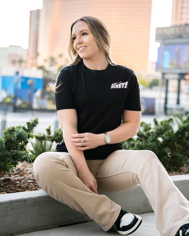 humvee773's tweet image. Some more pics of this angel 
#WomensHistoryMonth 
#WomenEmpowerment 
#ladydriven 
#WomensDay 
#SallyTeee