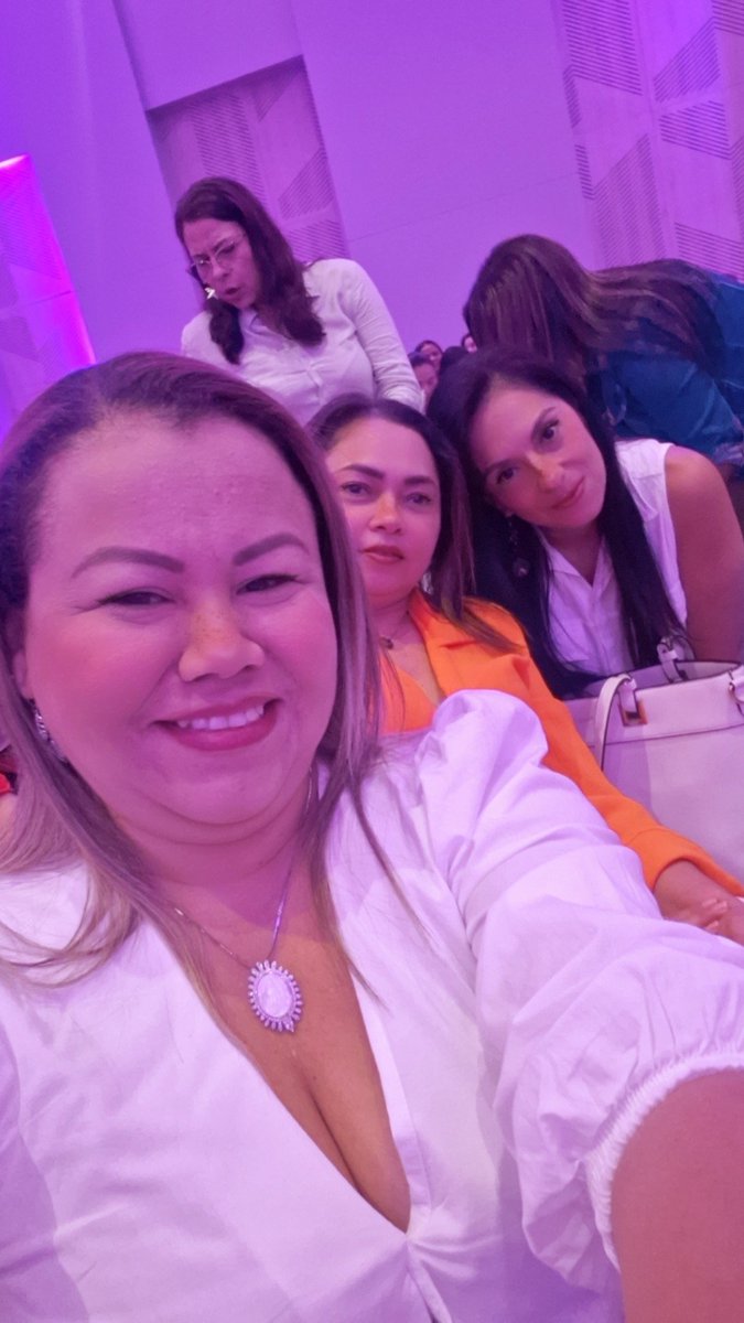 Janethcalle's tweet photo. #MUJERESPOWER, #alcaldiadebarranquilla,#todoscontamos https://t.co/YUkEbTARxt