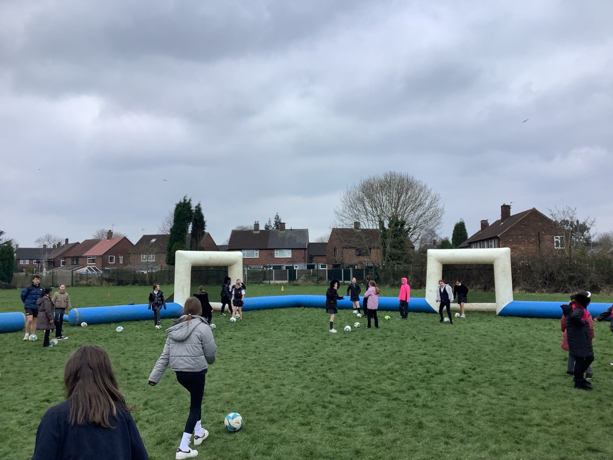Here are some action shots from this morning activities. Well done to everyone who took part. @TrustVictorious #LetGirlsPlay