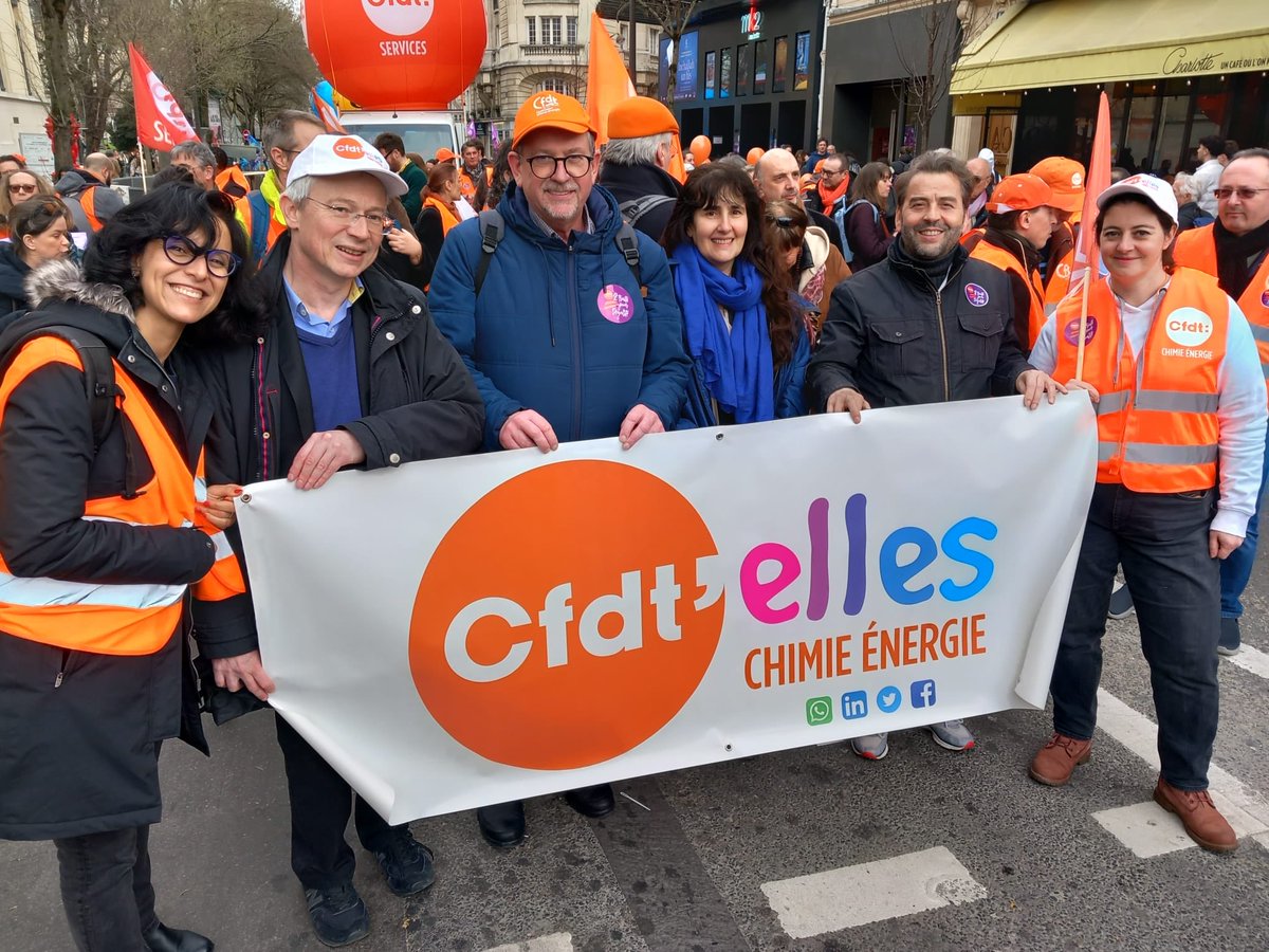 📢 🪧 Tous et toutes mobilisé.e.s pour l’égalité entre femmes et hommes !
#EgalitéFH #EgalitéProfessionnelle
#8Mars #StopPatriarcat
⁦@CFDT⁩ ⁦@FCE_CFDT⁩ ⁦@CfdtElles⁩ 
⁦@fcegroupejeunes⁩ 🍊💜🧡