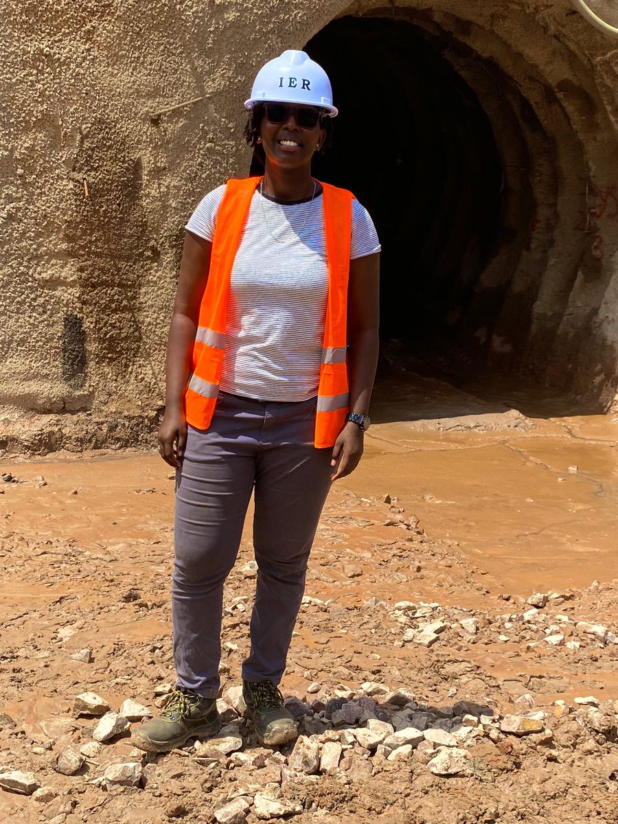 RLUwantege's tweet photo. “Stepping into International Women’s Day with pride, standing on the grounds of a project that embodies my love for Engineering! 💼🌟 #WomenInSTEM #EngineeringPassion #Engineeringweek #WomeninEngineering #WorldEngineeringweek https://t.co/aycCsucqGt