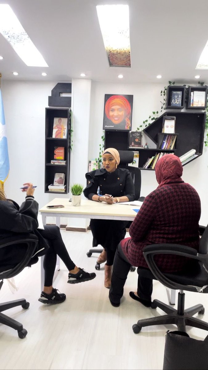 SafwacOrg's tweet photo. On this special day, we extend our warmest wishes to all women around the world. May you continue to strive towards your dreams and aspirations, reaching your fullest potential in life. 

Happy International #InternationalWomensDay2024 🌸 https://t.co/QFTI9vTrtg
