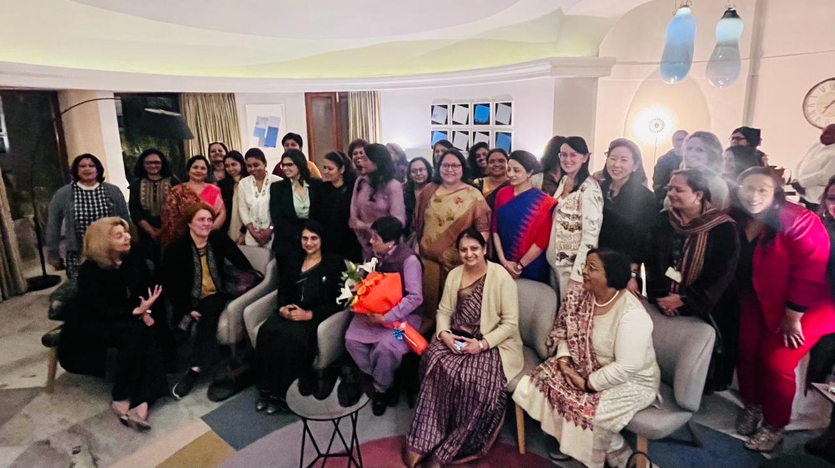 Achieving #genderequality & ensuring #womenrights is crucial for a prosperous & just society. To mark #InternationalWomensDay Amb @marisagerards hosted an event with first 🇮🇳 IPS officer @thekiranbedi 🙏for sharing your inspirational journey #BreakTheBias #AccelerateProgress