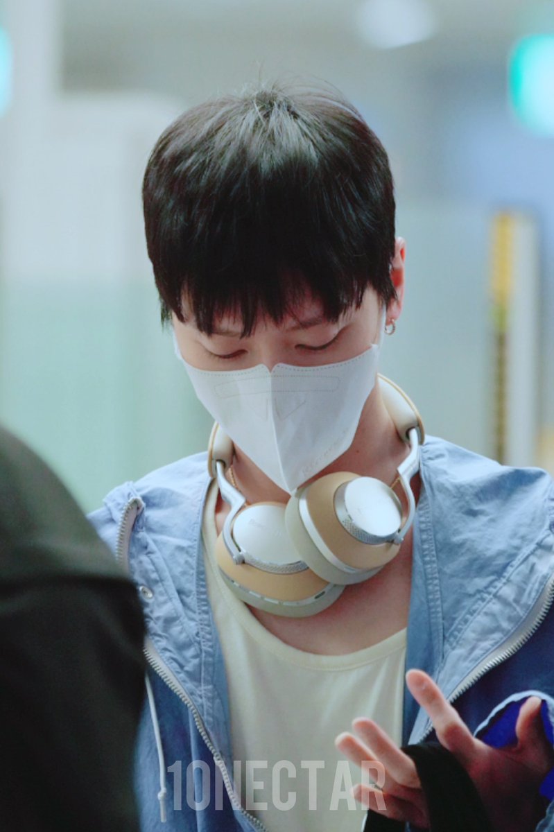 10nectar's tweet photo. 240308 ICN

오늘의 공패.
허벌나시 바막 보부상생로랑.

#텐 #이영흠 #TEN #TENLEE #เตนล์ #ชิตพล #李永钦 #NCT #WayV https://t.co/RdRIQdfx1T