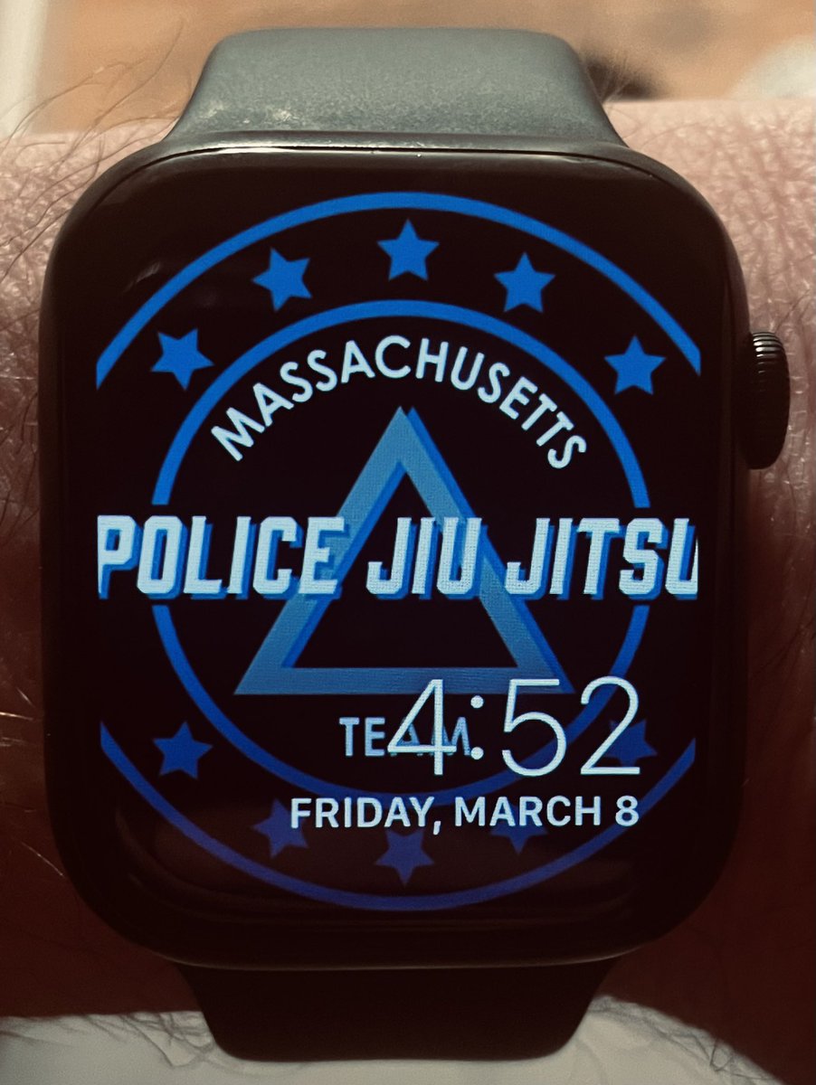 “It's always too early to quit.”
#DisciplineEqualsFreedom #ownthedash #GetAfterIt #HoldTheLine #0445club #GOOD #SamuraiGang #IronSharpensIron #victorynordefeat #goonemore #canthurtme