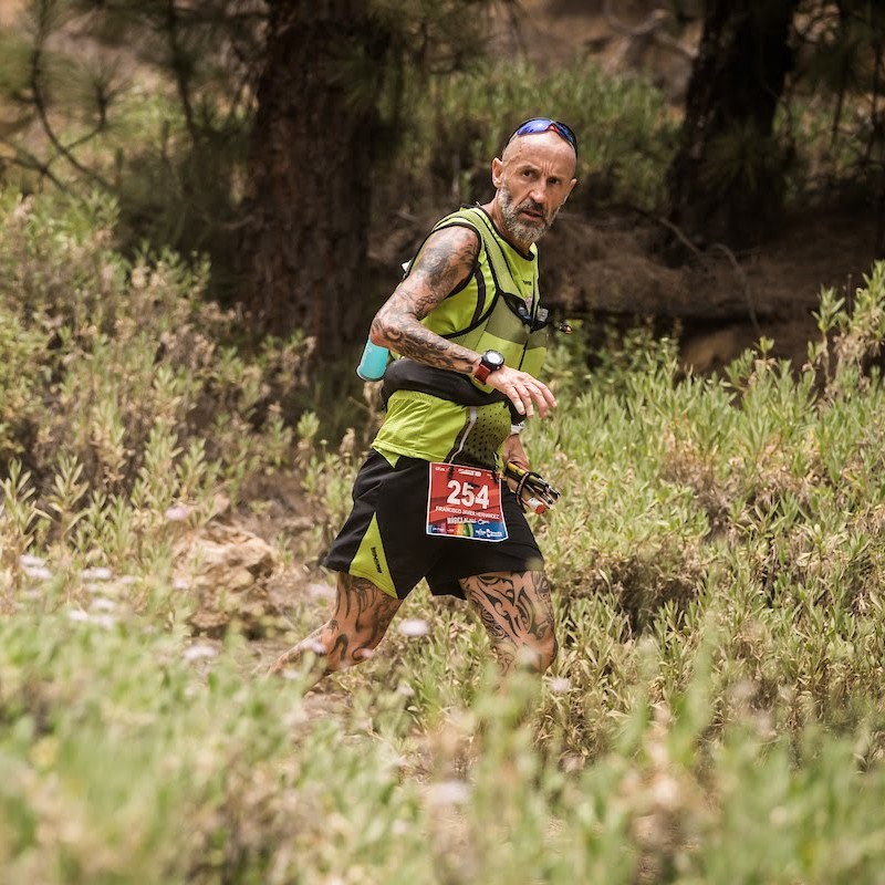 🎯 La @tenerifebluetra by UTMB®️ está cada vez más cerca.

👀 Date prisa que aún quedan plazas disponibles y vive la experiencia más brutal del año 👉 tenerife.utmb.world/es

#BluetrailSpirit #DXTenerife @dxtenerife @cabildotenerife @visittenerifees  #TenerifeDespiertaEmociones