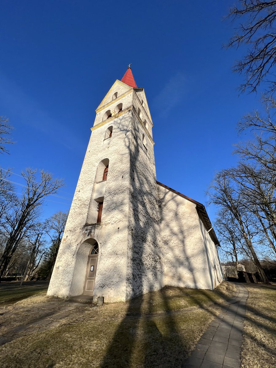 7.3.24 #jakobskirche in #pärnujaagupi in #estland am #jakobsweg t.me/PilgerUnterwegs instagram.com/reise_pilger x.com/Reise_pilger youtube.com/@Reise_pilger1… tiktok.com/@der.pilger #fromtallinsosantiago #fromtallintosantiagodecompostela #estonia #eesti #caminodesantiago