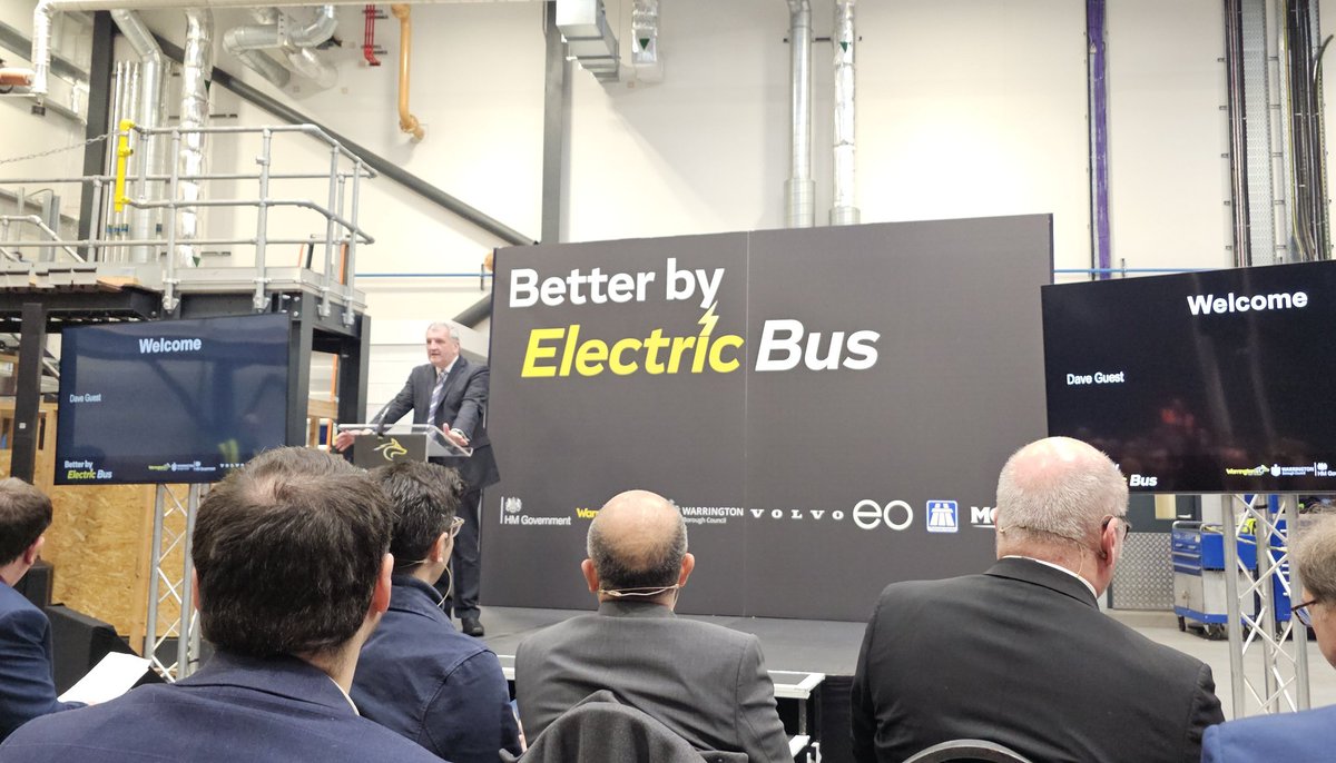 NathanLabour's tweet photo. ⚡️ 🚌 ➡️ https://t.co/AmOFPrXw6O