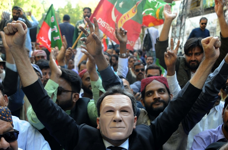 ’انتخابی شکایات کا منصفانہ حل چاہتے ہیں‘ عمران خان کے خط پر آئی ایم ایف کا ردعمل

لائیو پیج: bbc.in/3wJmtur