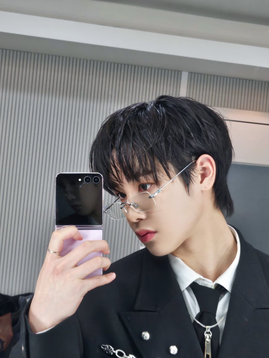 xikers_official's tweet photo. [#헌터] xikers is back 😎😎
#xikers #싸이커스 https://t.co/4udpJkj750