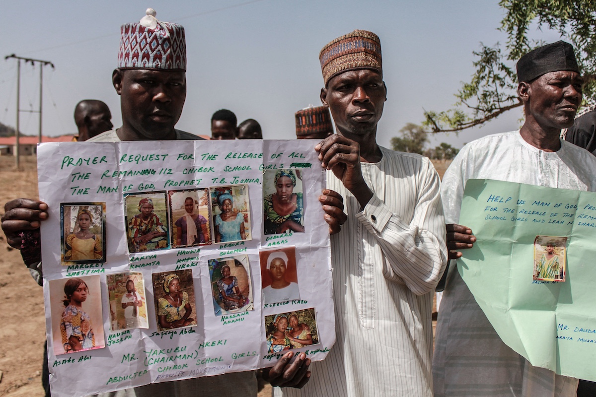 Latest insights on #Nigeria’s biggest mass #abduction of civilians since the Chibok School attack in 2014.

ISS expert Malik Samuel on the 1 March abduction of over 400 civilians <a href="/Sazedek/">Malik Samuel</a> 🧵