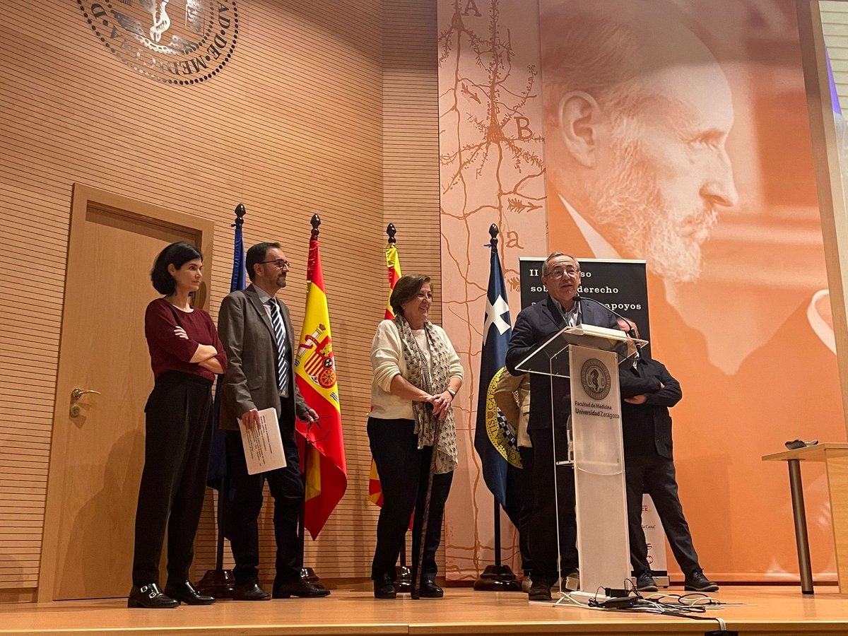 🙋‍♀️Muchas gracias a @AsociacionLiber por el homenaje a Plena inclusión por su aniversario dado hoy en su Congreso #DecidirConApoyos 🍀Carmen Laucirica y Enrique Galván, presidenta y director de la confederación, han destacado el valor colectivo del mov. asociativo. #Plena60años