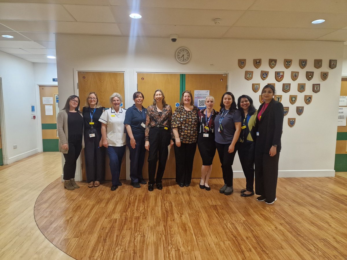 Happy international Women's Day to our fabulous education team, currently overseeing the PACES exams. They're doing a fantastic job. #InspireInclusion #IWD2024 @Kate11H @ClinicalSkills5 @atiq15 @DudleyDiabEndo @SaeedTamar Thanks to @themeddirector for the photo.