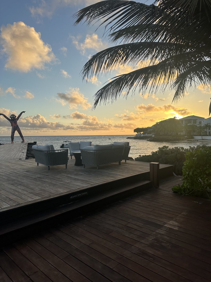 Hodges Bay Resort & Spa tweet media