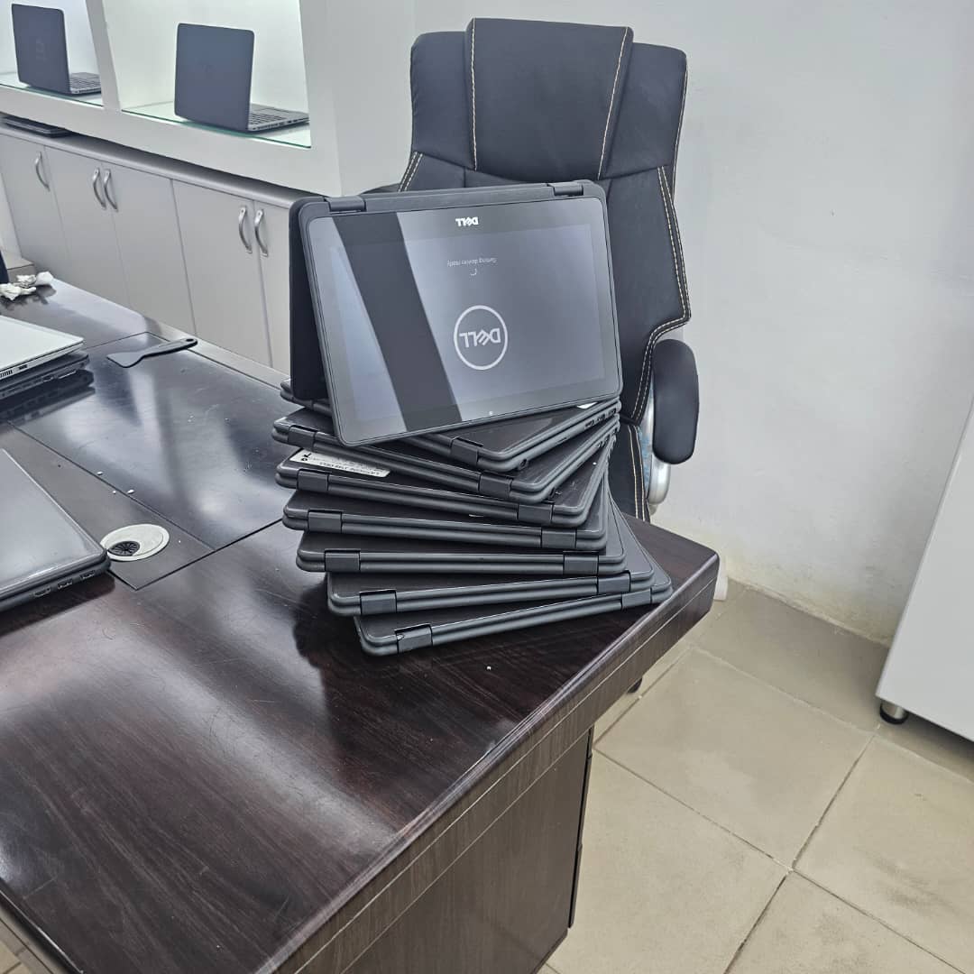 asumcomputers's tweet photo. Laptops available https://t.co/ncbLZBlWsU