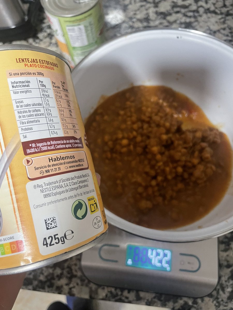 Toni12Escriva's tweet photo. @Nestle_es no se yo, pero pone 425gr por envase no? Habría que revisar las basculas. Un saludo! https://t.co/pzfwctNQn6