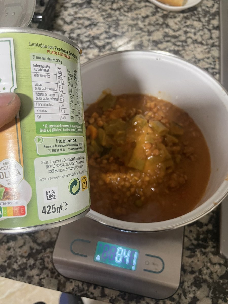 Toni12Escriva's tweet photo. @Nestle_es no se yo, pero pone 425gr por envase no? Habría que revisar las basculas. Un saludo! https://t.co/pzfwctNQn6