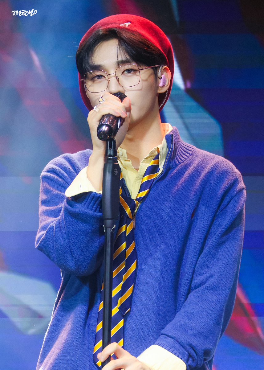 지성한별✨ tweet media