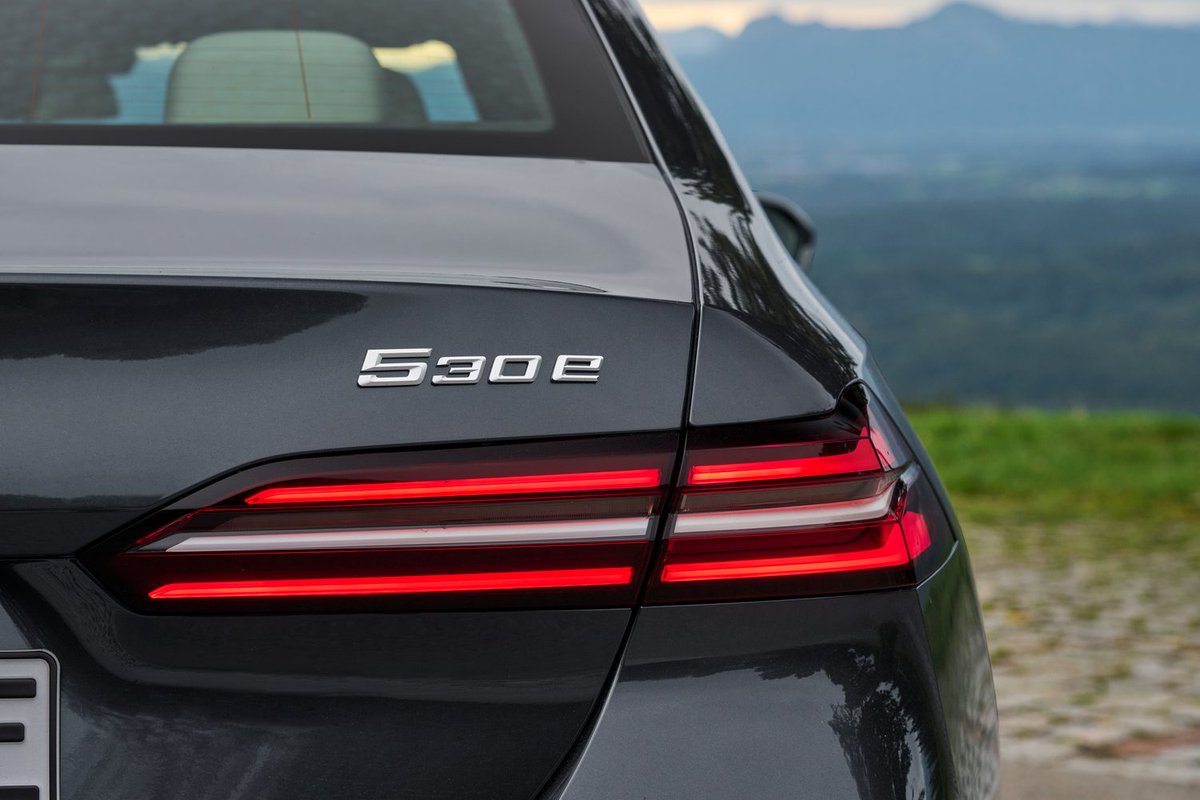 Shane_O_D's tweet photo. Latest first drive review to go live on @completecar today is that of the plug-in hybrid BMW 530e, potentially the pick of the new 5 Series range? Words by @JFossdyke:

https://t.co/w9xsY6CUmX https://t.co/K18F0r0VJd