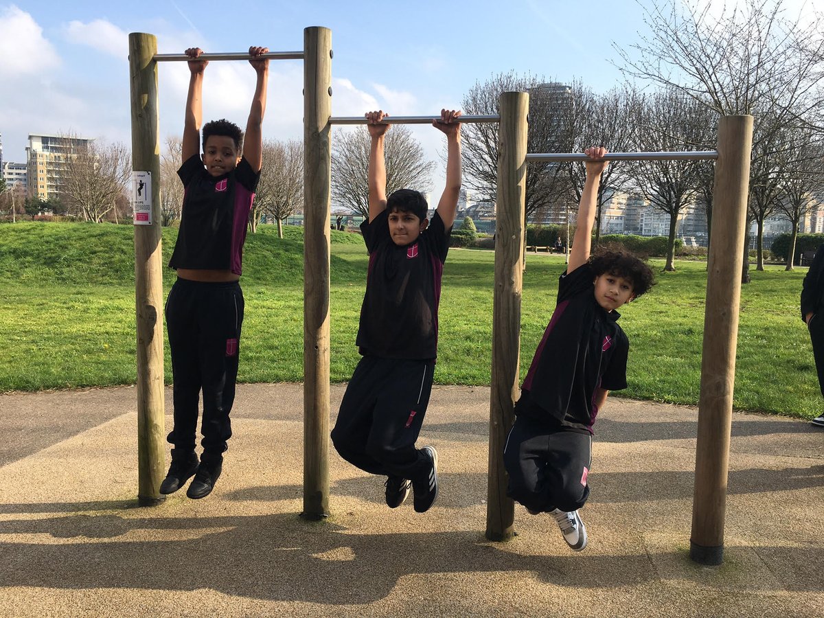 Chelsea Academy PE tweet media