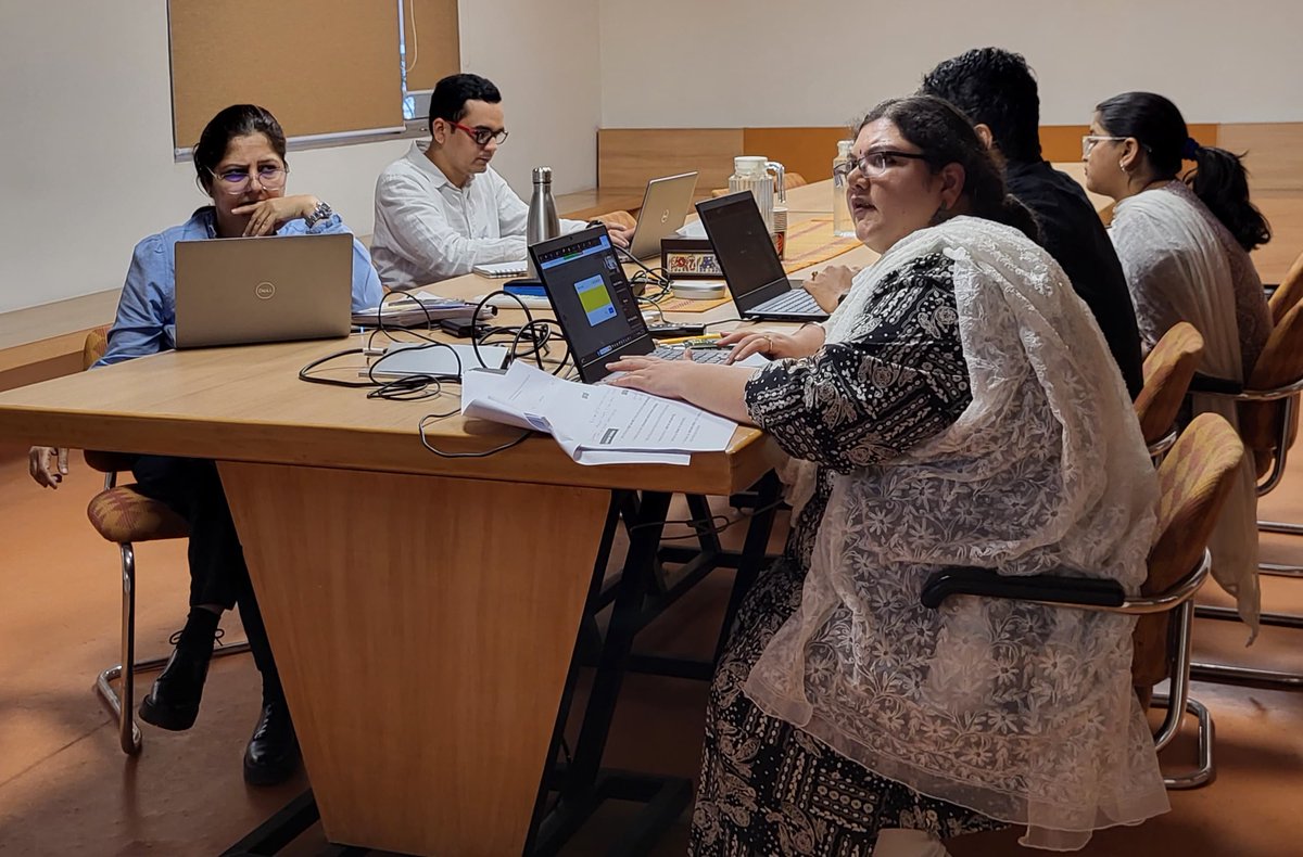 Under our partnership with @HCL_Foundation , Module 2 - Growth and Change session for Batch IV of ARSH for You course kicked off successfully via Zoom, attended by 80+ participants. Thanks to facilitators Priyal Gulati & Dr. Gunjan Chandhok for leading insightful discussions.