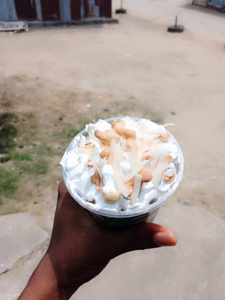 ubyicy's tweet photo. A nutty parfait just to satisfy cravings. #Ulicks #HappyInternationalWomensDay https://t.co/sTxOJwRogA