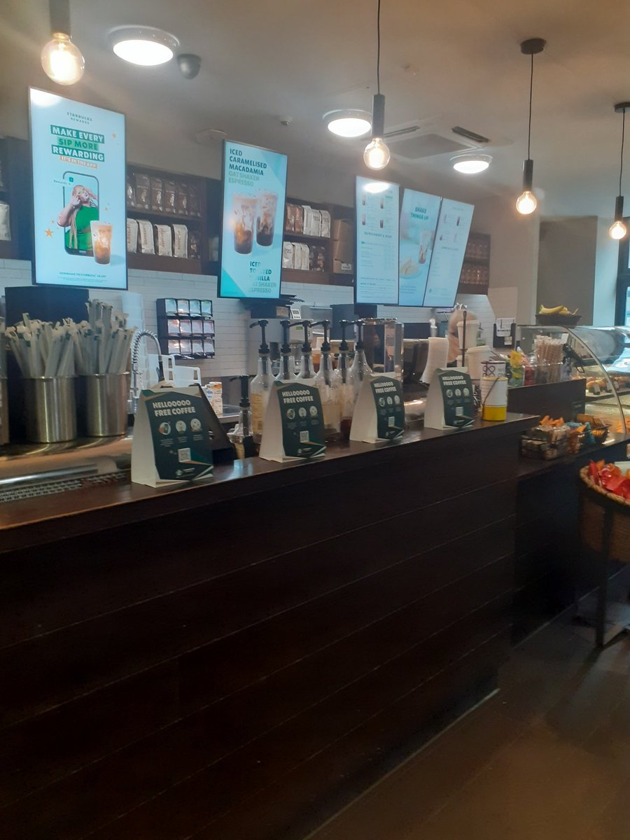 sandymb1956's tweet photo. Friday,Good Morning Morningside.
Latte first though #Starbucks #HolyCorner #Edinburgh #Bruntsfield #Morningside @Edin_the_walk @BruntsfieldMinx #AuldReekie #EDINBURGH https://t.co/W7ery8aPNy