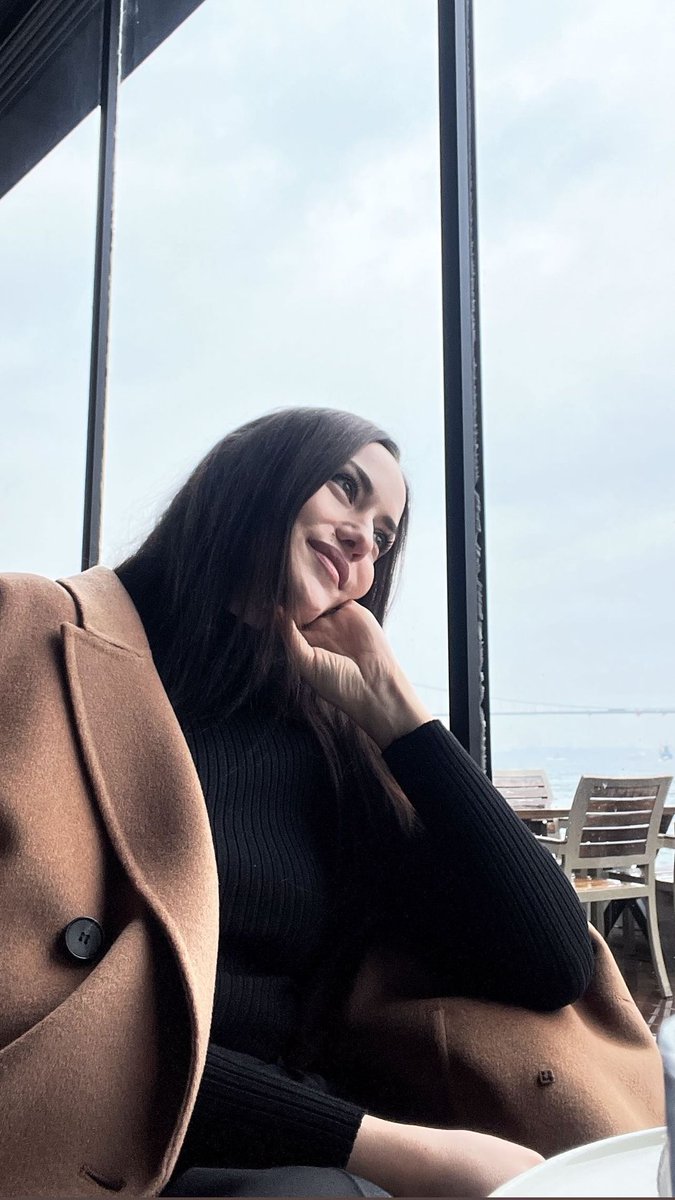 Fevcen_Ozcivit's tweet photo. Fahriye Evcen'den yeni story paylaşımı😍😍 #fahriyeevcen #fahriyeevcenözçivit @EvcenF https://t.co/kk61uUAdx3