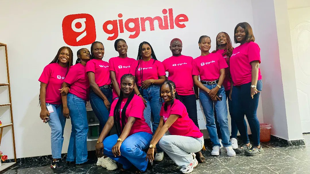 gigmile's tweet image. A big shoutout to the amazing women leading the charge in mobility!

Your dedication is an inspiration, and you're making the industry more inclusive for all. Happy #InternationalWomensDay
#gigmile #internationalwomensday2024 #iwd24 #inspireinclusion